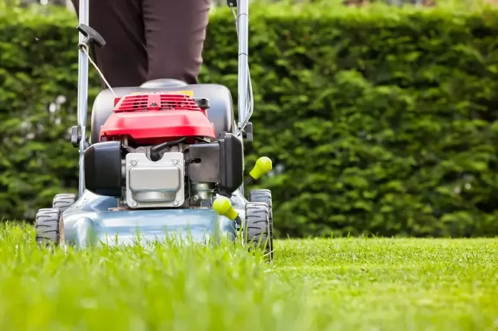 How to mow a lawn Sandy Springs, GA